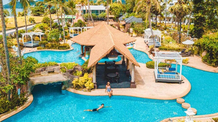 Thavorn Palm Beach Resort